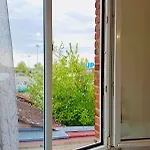 Modern Apartment! * آزبروك
