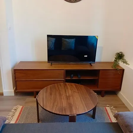 Modern Apartment!